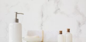 koupelnové doplňky